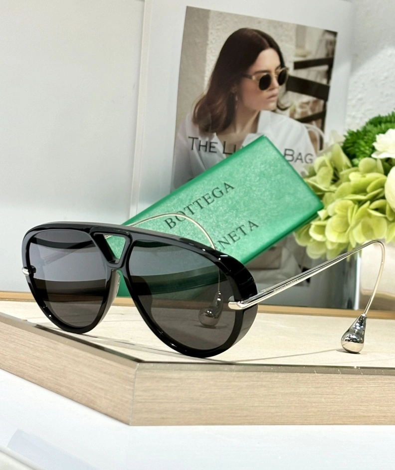Bxttxga Vxnxta Sunglasses Bold 250089