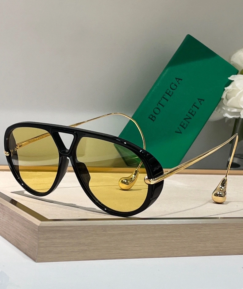 Bxttxga Vxnxta Sunglasses Bold 250089