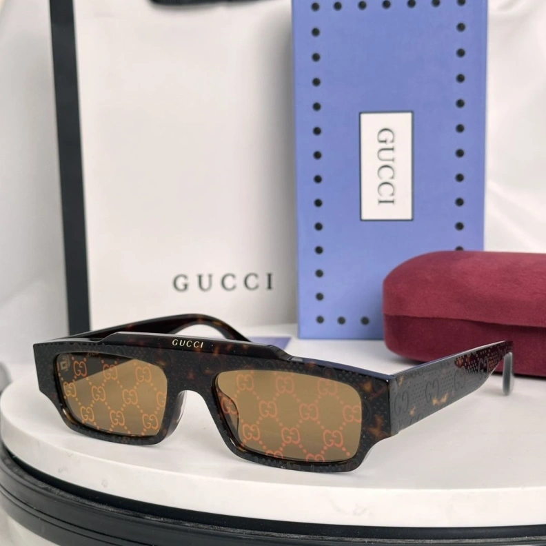 Gxccx Sunglasses Bright 252200