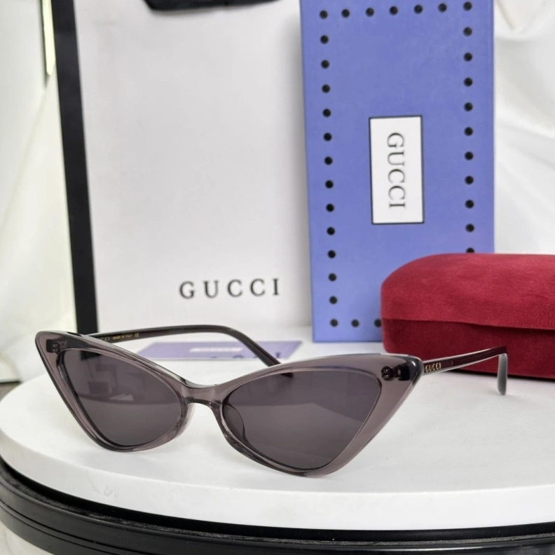 Compact Gxccx Sunglasses 252181