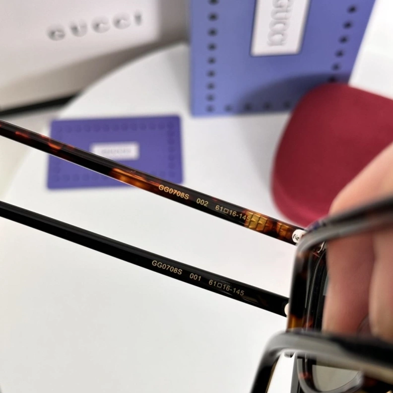 Compact Gxccx Sunglasses 252181