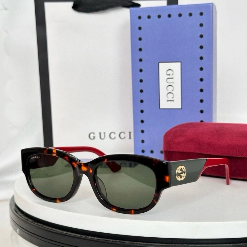Gxccx Sunglasses Minimalist 252173