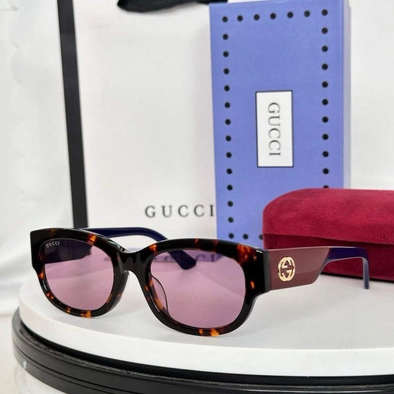 Gxccx Sunglasses Minimalist 252173