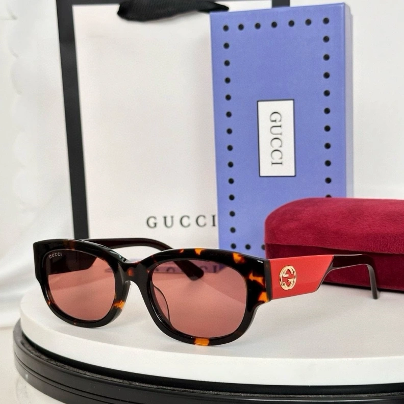 Gxccx Sunglasses Minimalist 252173
