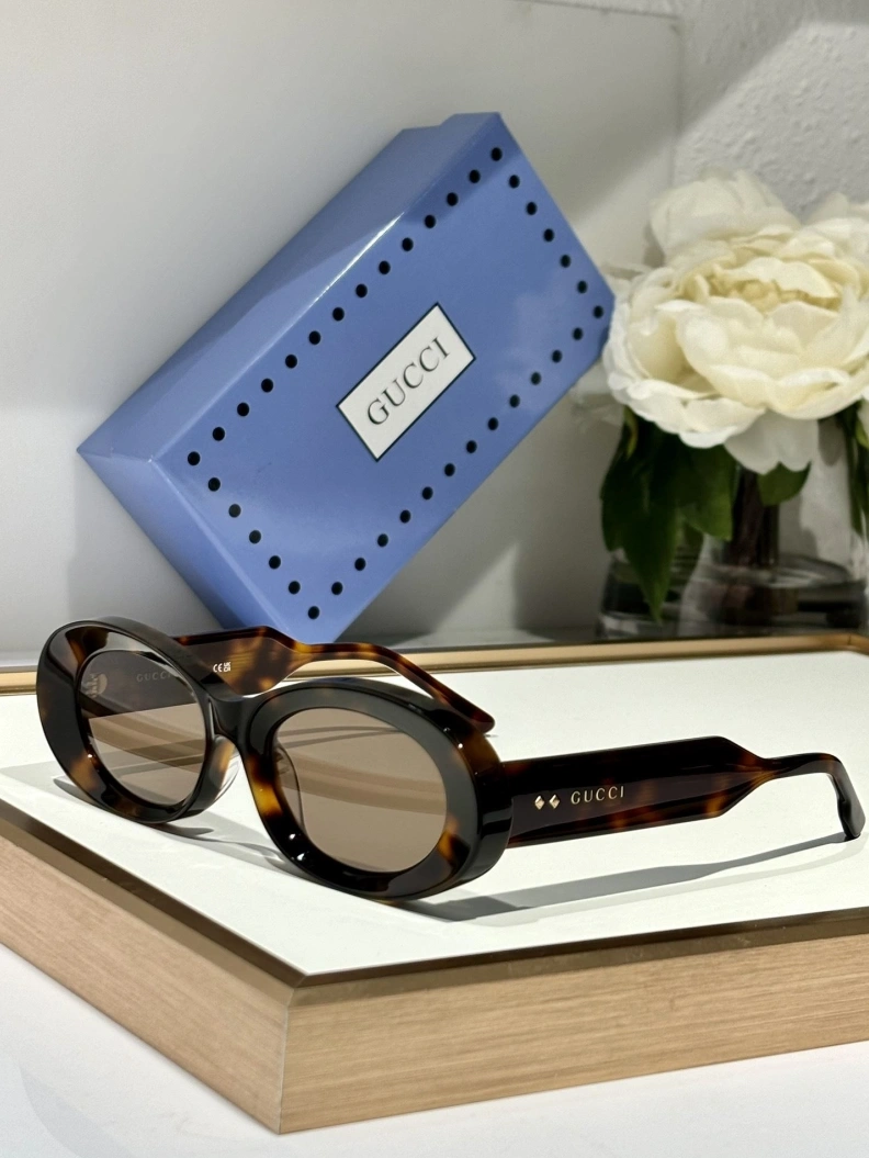 Comfortable Gxccx Sunglasses 252168