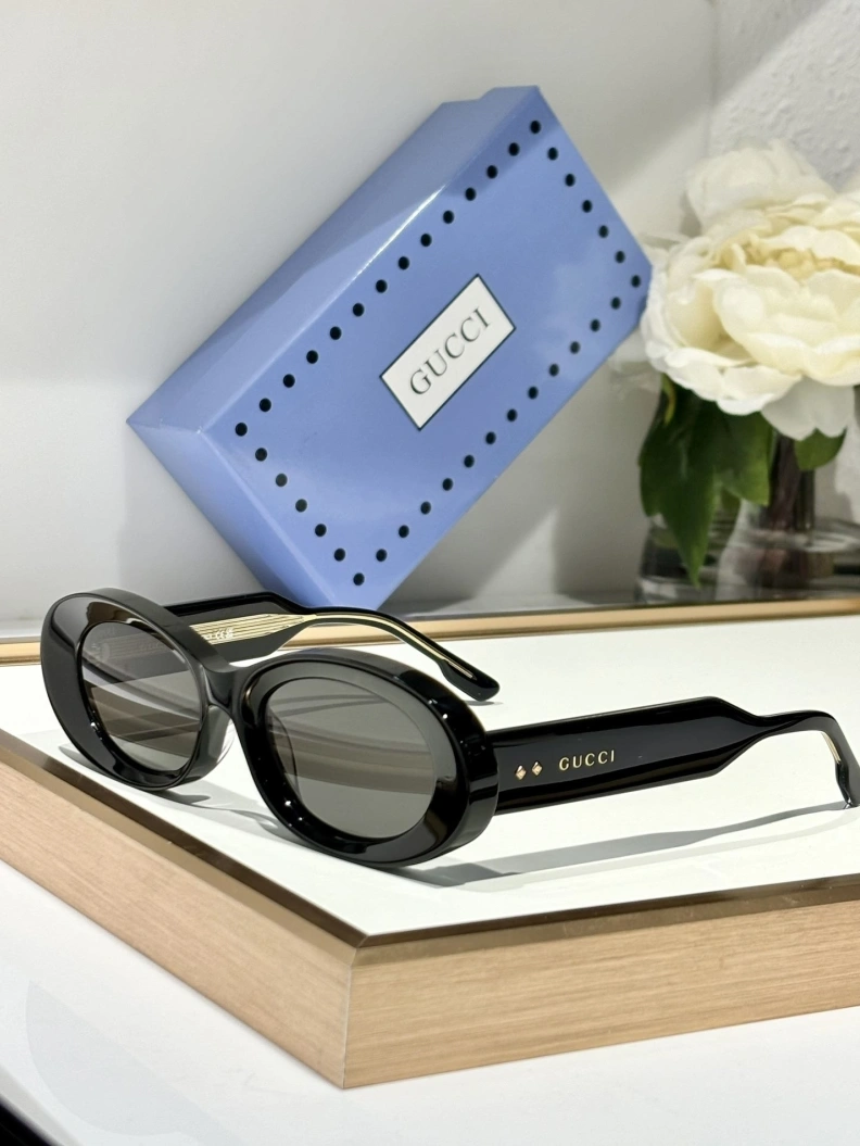 Comfortable Gxccx Sunglasses 252168