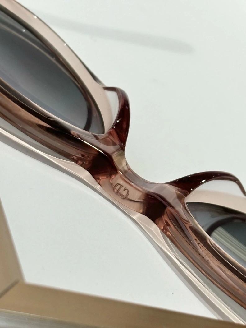 Stylish Othxr Sunglasses 254237
