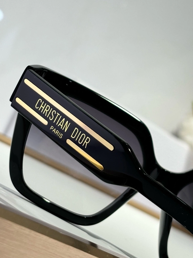 Othxr Sunglasses EasyMatch 254231
