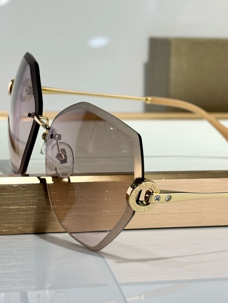 Othxr Sunglasses Unique 254224