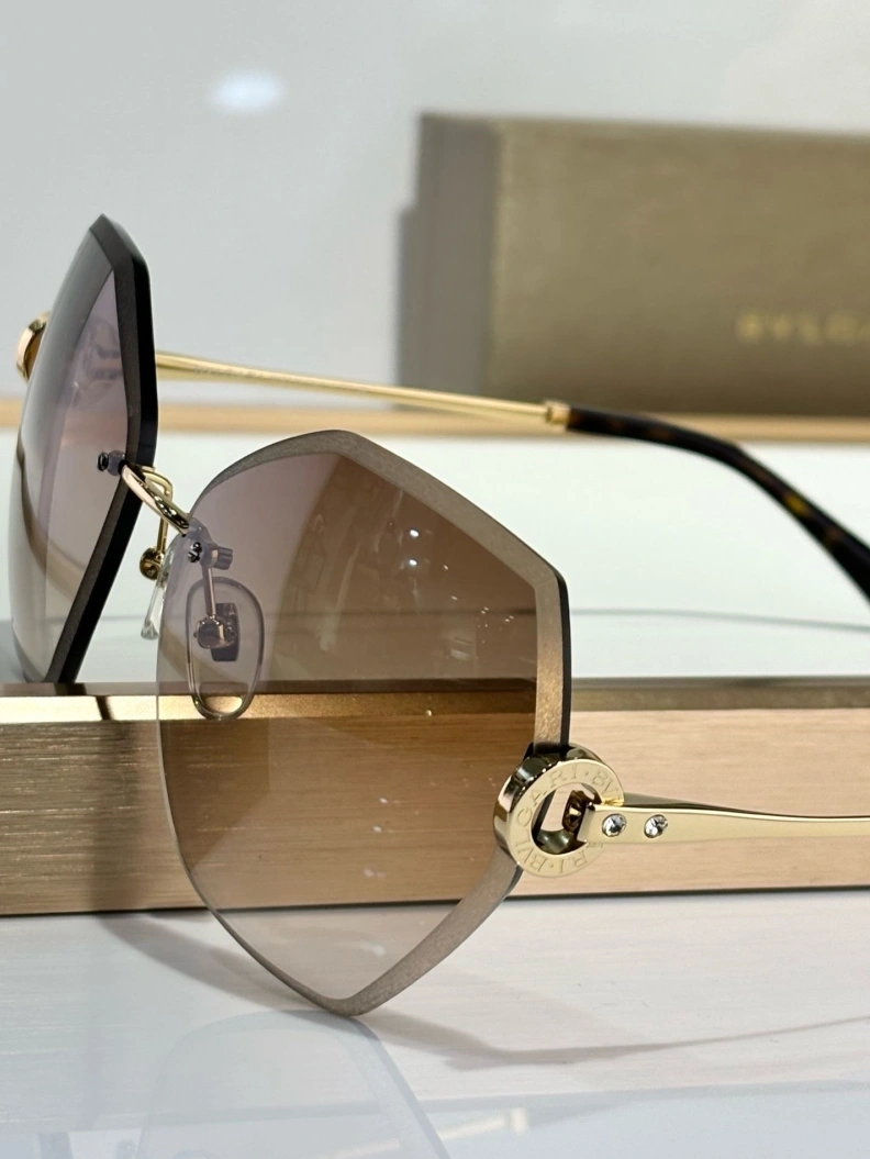 Othxr Sunglasses Unique 254224