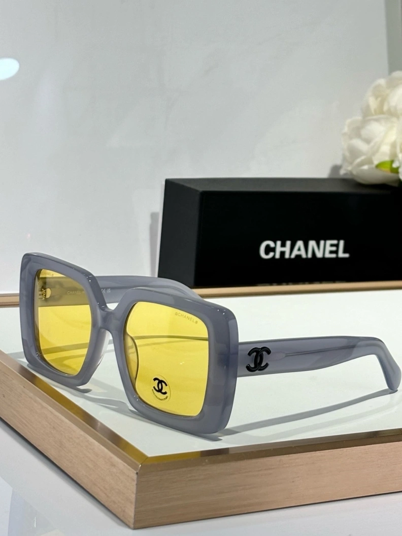 Lightweight Chxnxl Sunglasses 250952