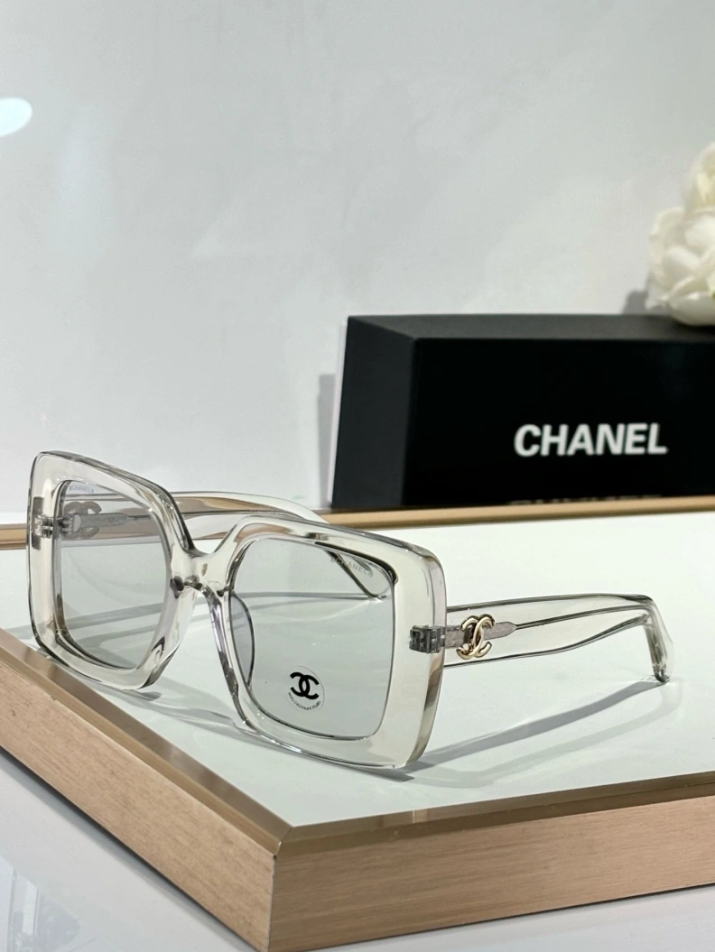Lightweight Chxnxl Sunglasses 250952
