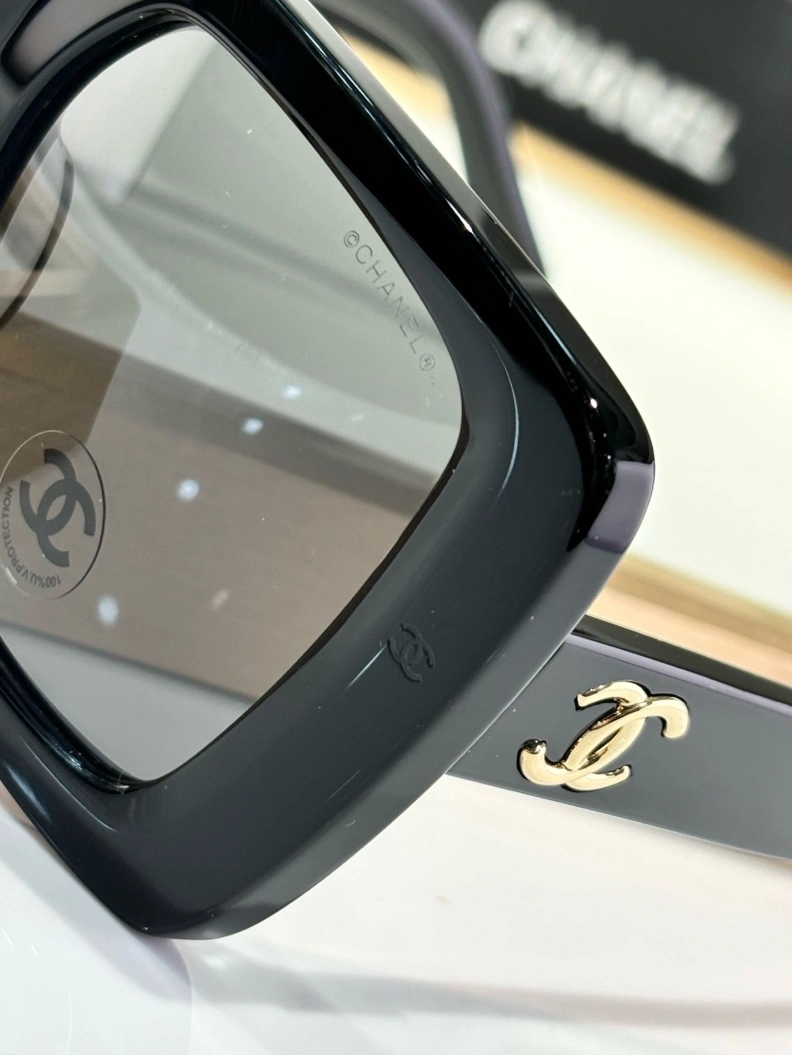 Lightweight Chxnxl Sunglasses 250952