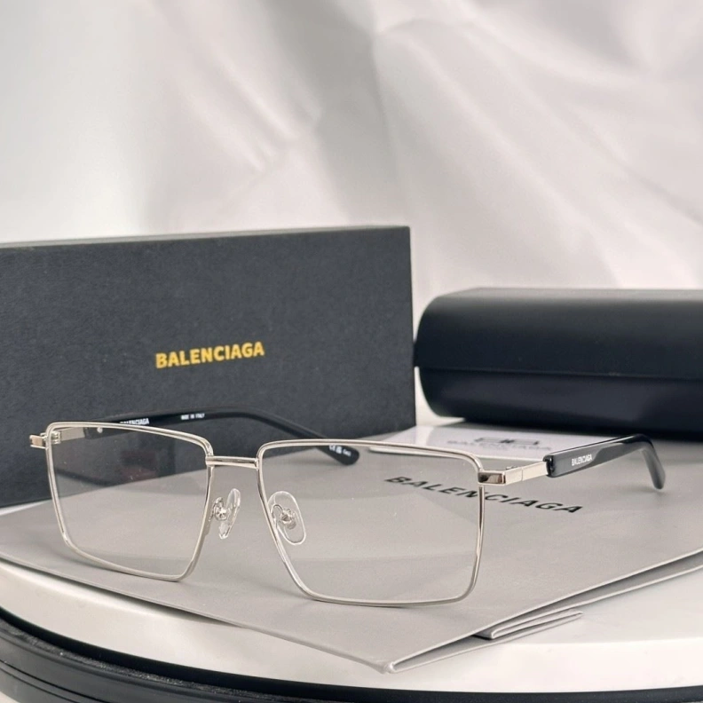 Efficient Bxlxnciaga Sunglasses 249862