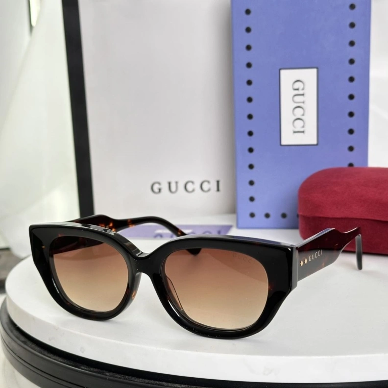 Reliable Gxccx Sunglasses 252163