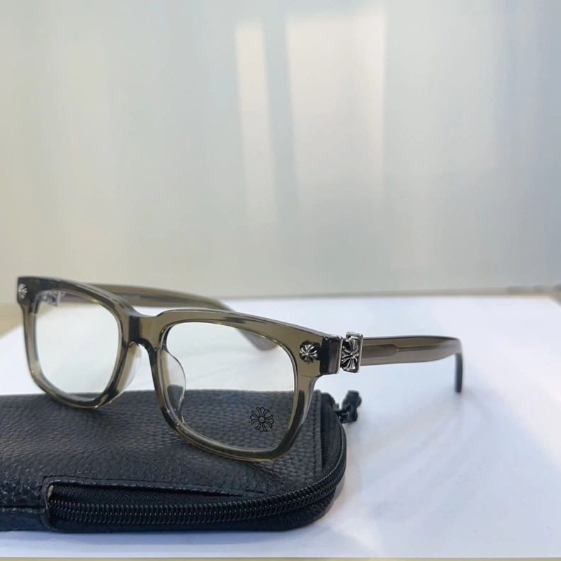 Chrxmx Hxxrts Sunglasses ModernLook 251263
