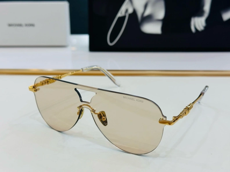 Othxr Sunglasses Sophisticated 254211