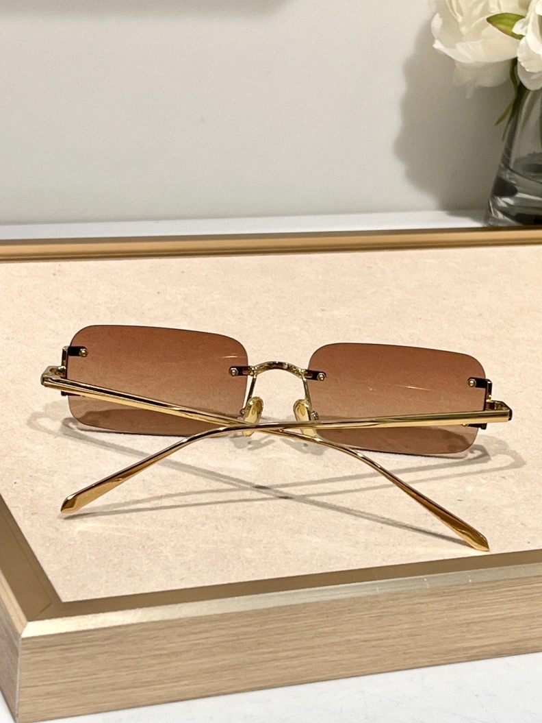 Othxr Sunglasses Trendy 254208