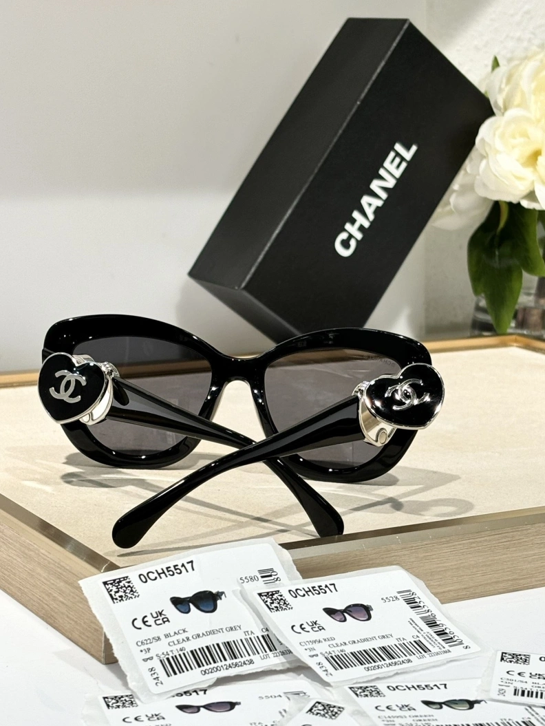 Minimalist Chxnxl Sunglasses 250931