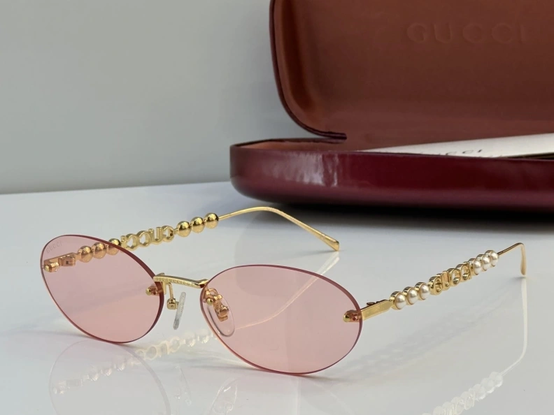 Trendsetting Gxccx Sunglasses 252140