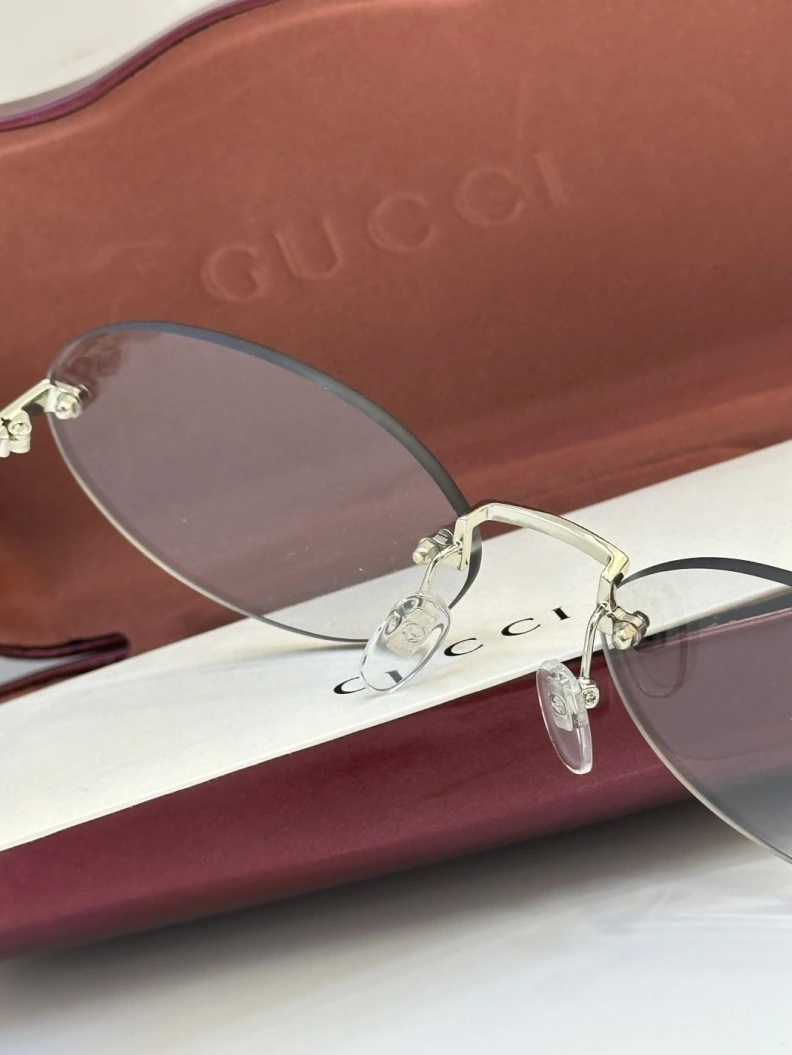 Trendsetting Gxccx Sunglasses 252140