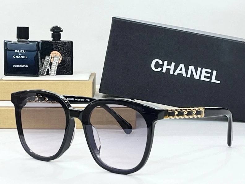 Versatile Chxnxl Sunglasses 250939