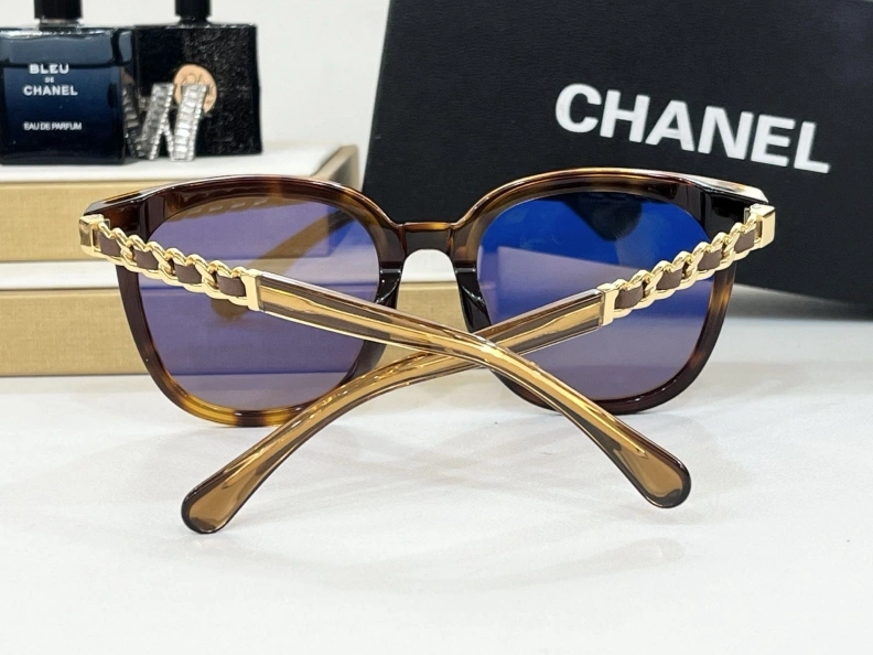 Versatile Chxnxl Sunglasses 250939