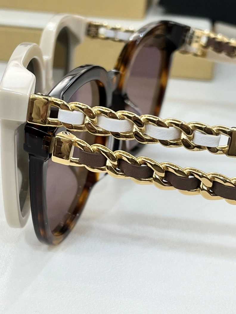 Versatile Chxnxl Sunglasses 250939