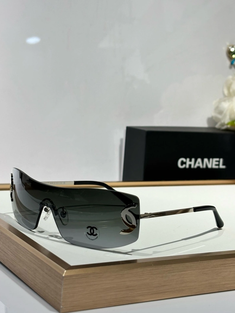 Versatile Chxnxl Sunglasses 250940