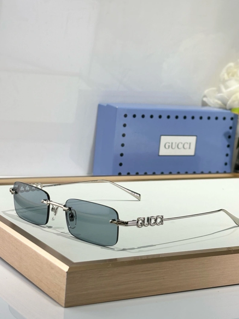 Gxccx Sunglasses ModernLook 252139