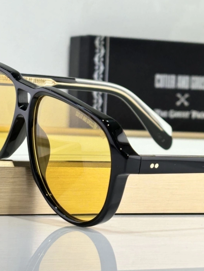 Minimalist Othxr Sunglasses 254203