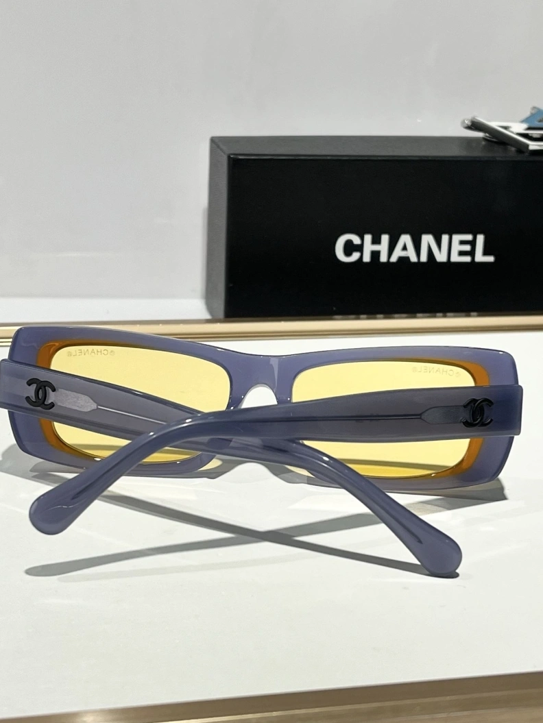 Fashionable Chxnxl Sunglasses 250912