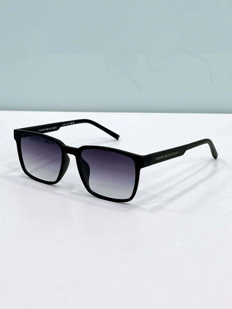 Othxr Sunglasses EyeCatching 254175
