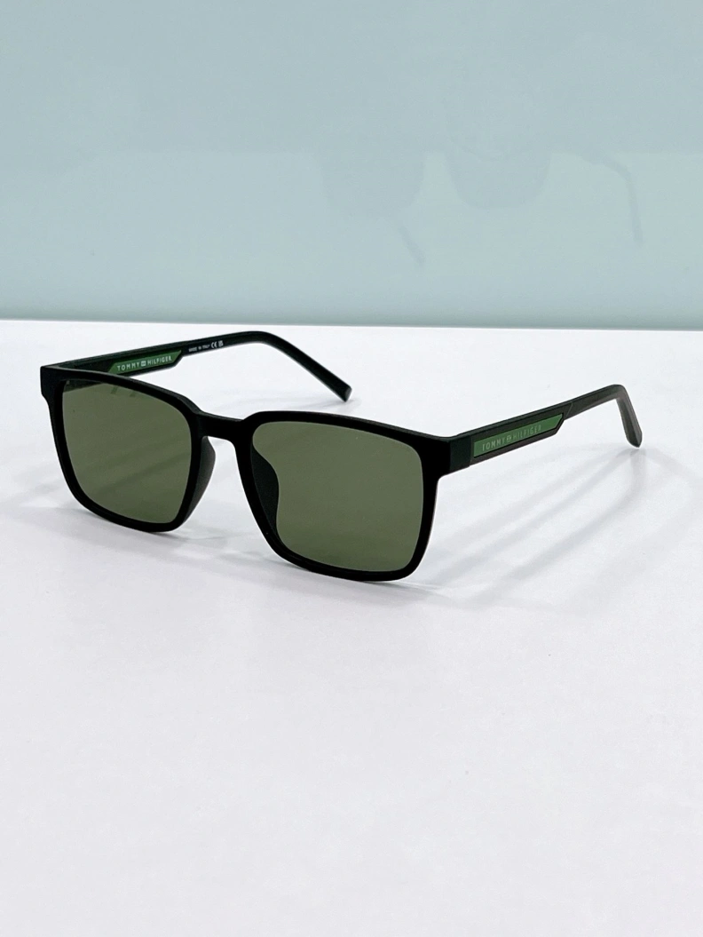 Othxr Sunglasses EyeCatching 254175