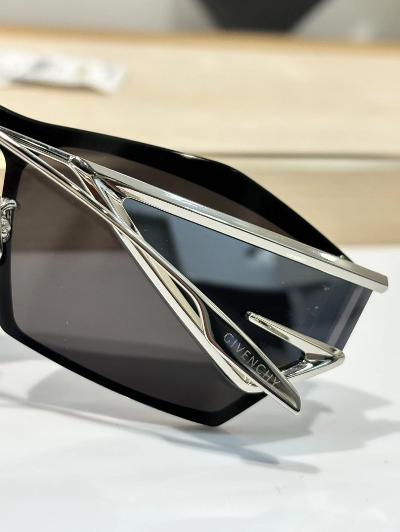 Othxr Sunglasses Versatile 254167