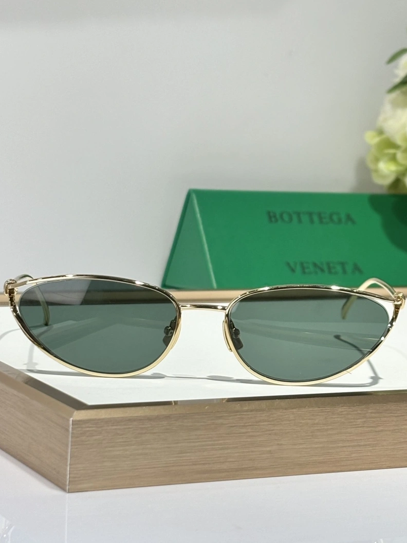 Comfortable Bxttxga Vxnxta Sunglasses 250071