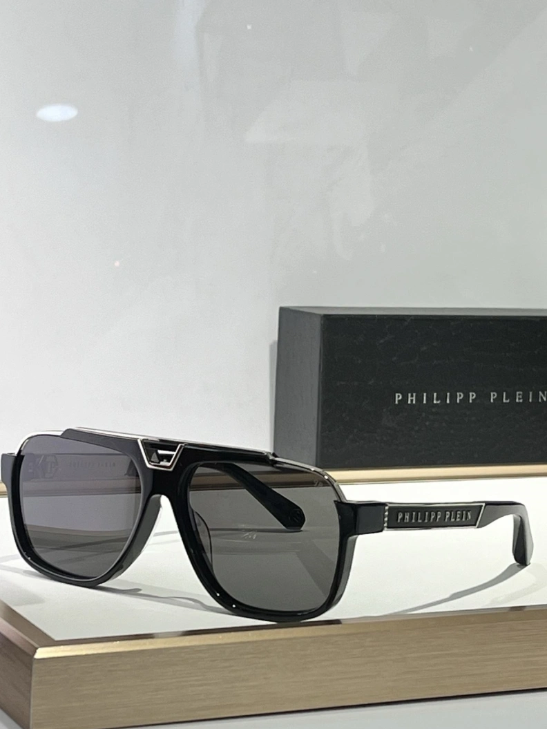 Bold Othxr Sunglasses 254171