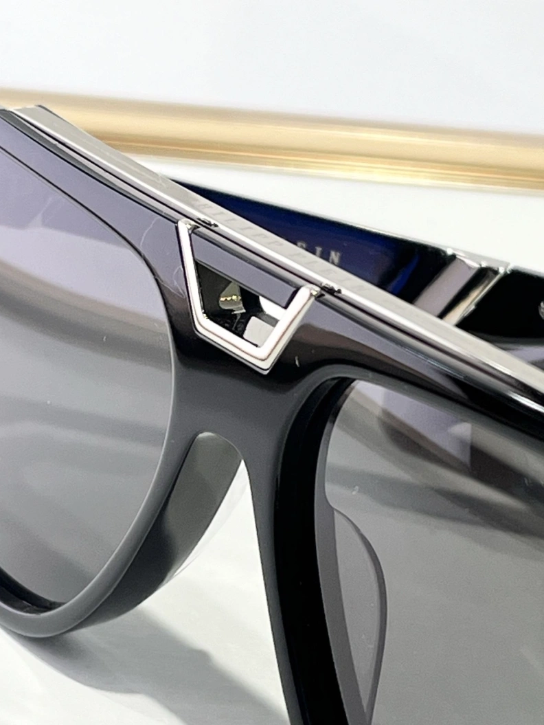 Bold Othxr Sunglasses 254171