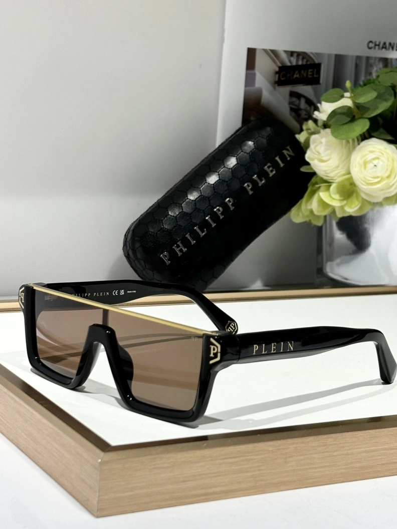 Compact Othxr Sunglasses 254156