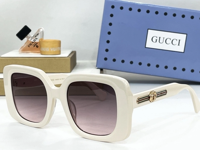 Bright Gxccx Sunglasses 252154