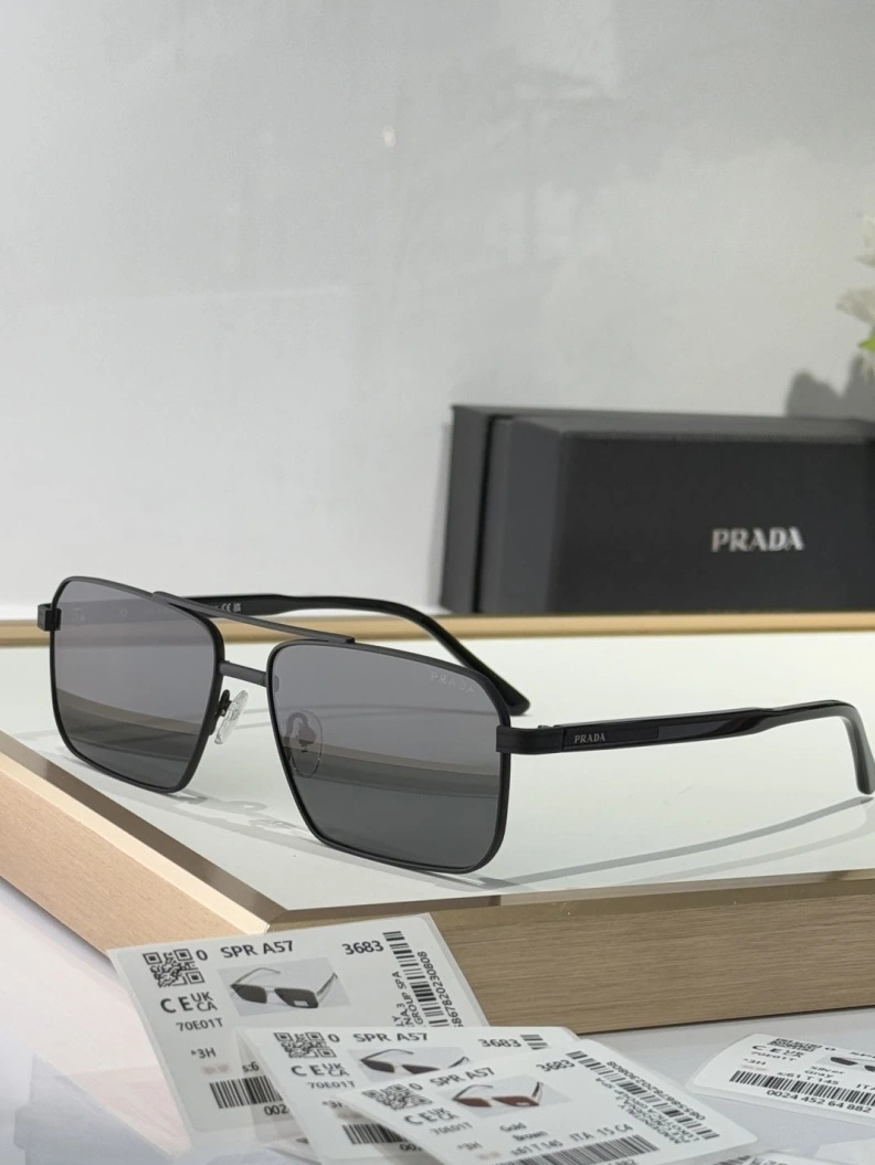 Othxr Sunglasses WellDesigned 254152
