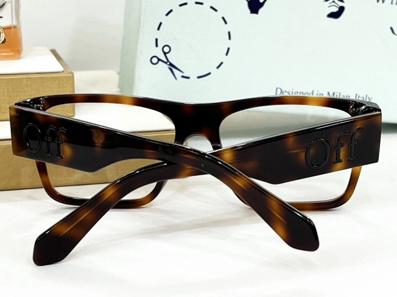Ofx Whxtx Sunglasses Cozy 253700