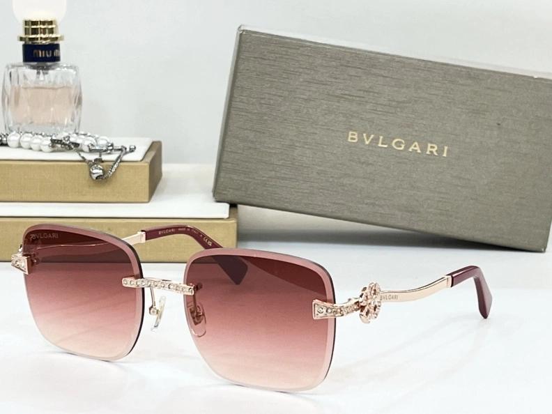 WellDesigned Othxr Sunglasses 254155