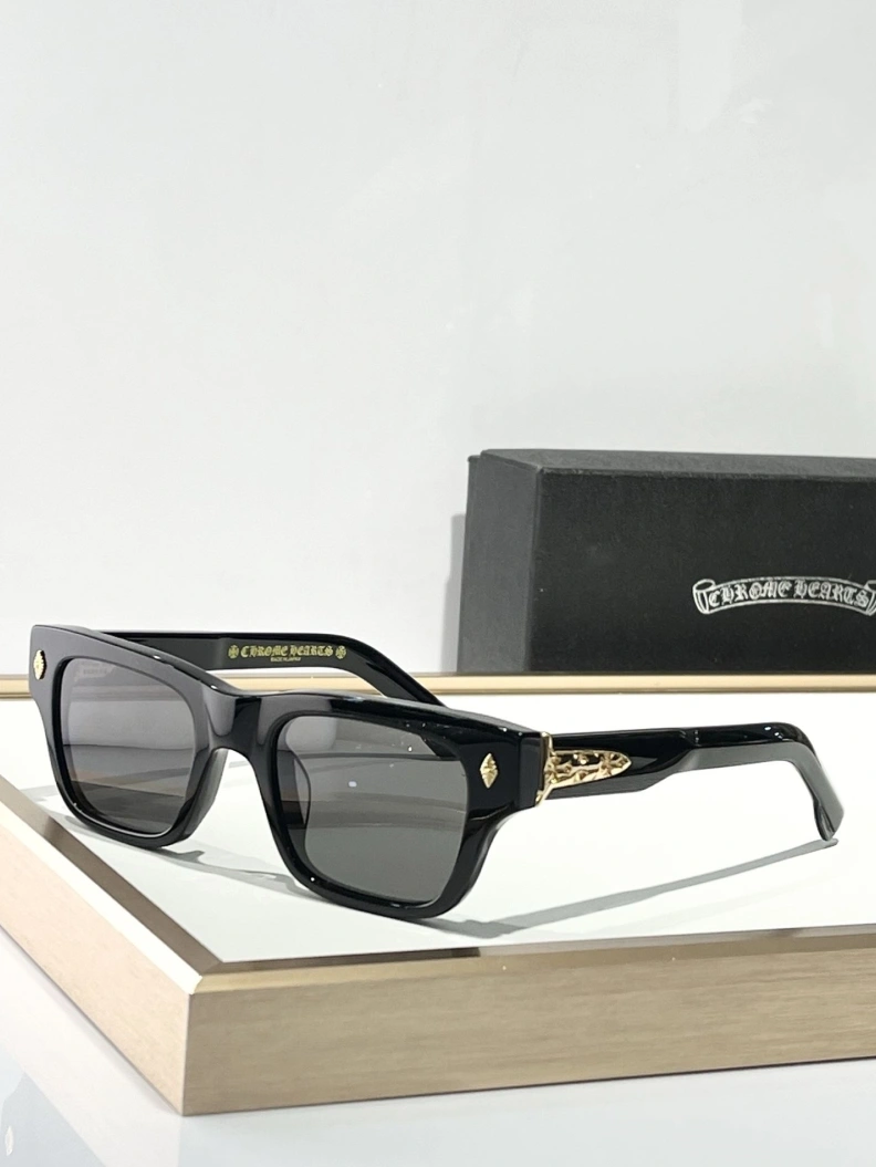 Classic Chrxmx Hxxrts Sunglasses 251268