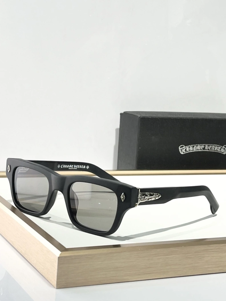 Classic Chrxmx Hxxrts Sunglasses 251268