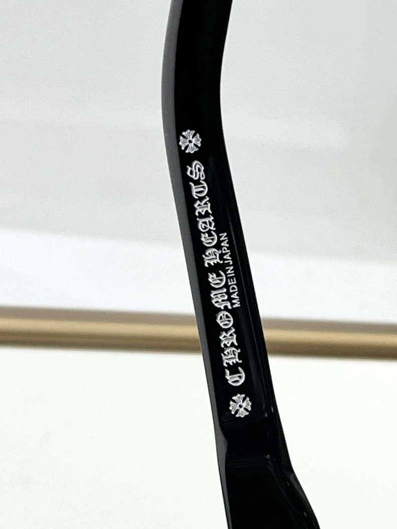 Classic Chrxmx Hxxrts Sunglasses 251268
