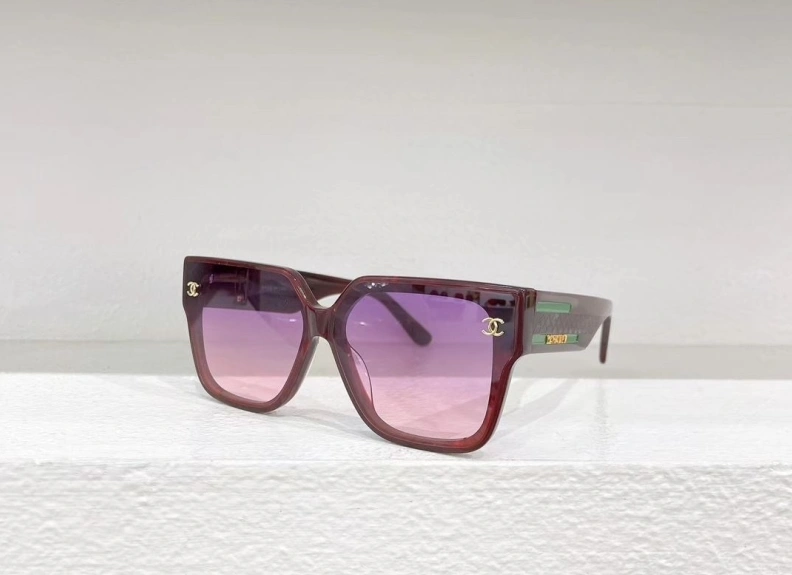 Modern Chxnxl Sunglasses 250935