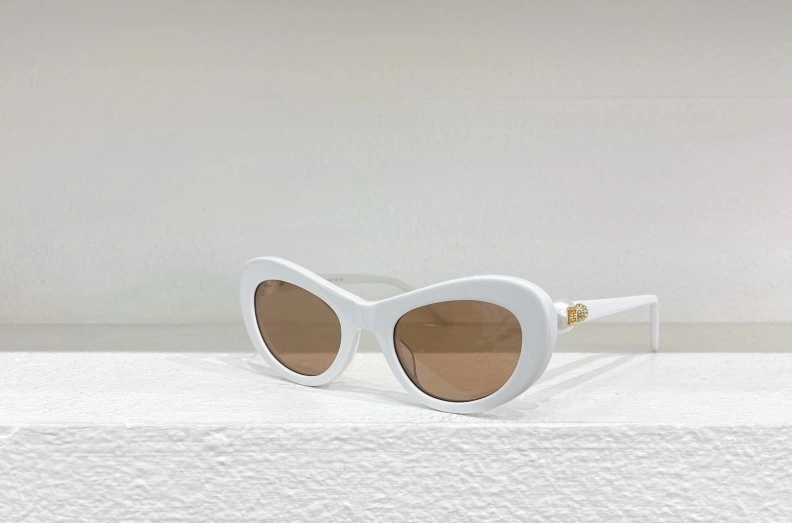 Othxr Sunglasses Trendy 254109