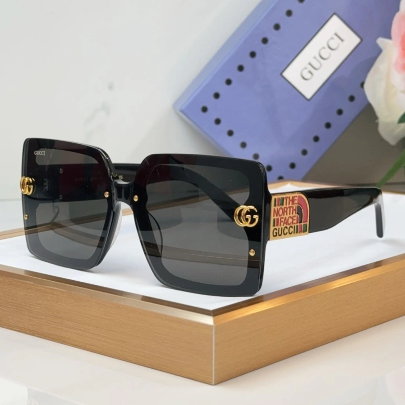 Gxccx Sunglasses WellDesigned 252146