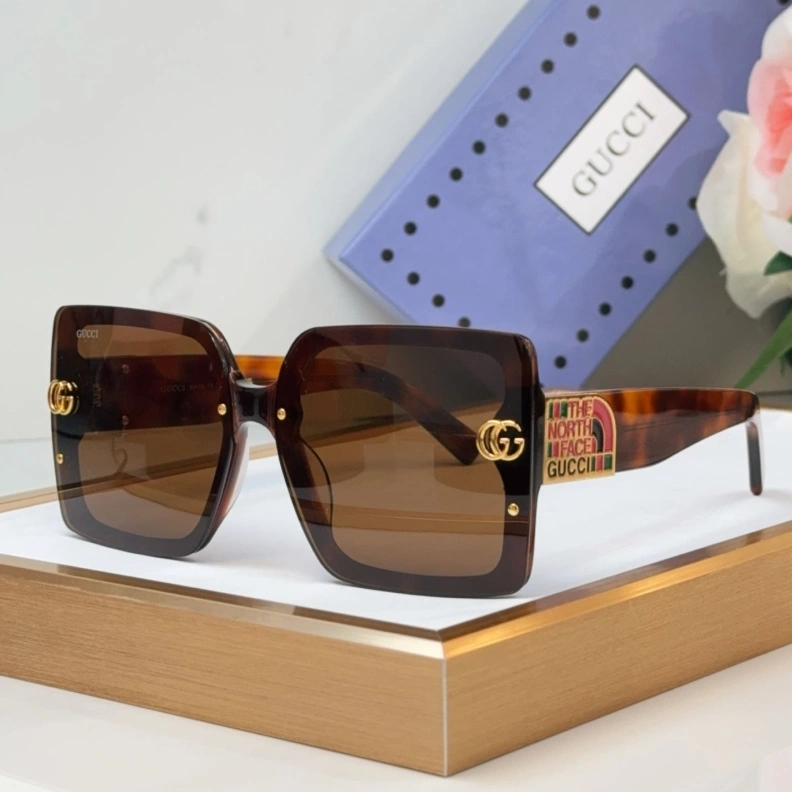 Gxccx Sunglasses WellDesigned 252146